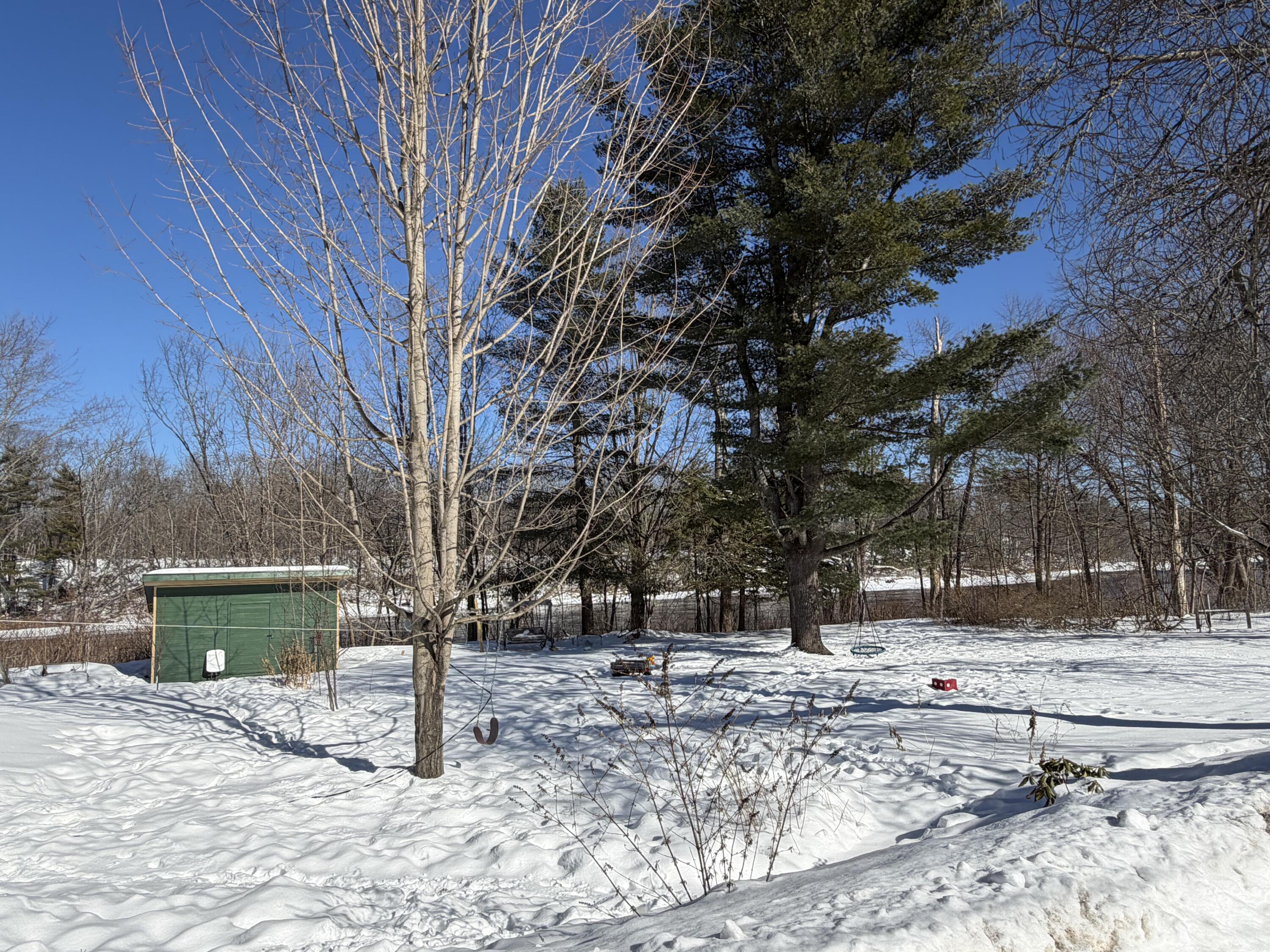 42 Howard Street Old Town, ME 04468 - Photo 13 of 66 13 (2)