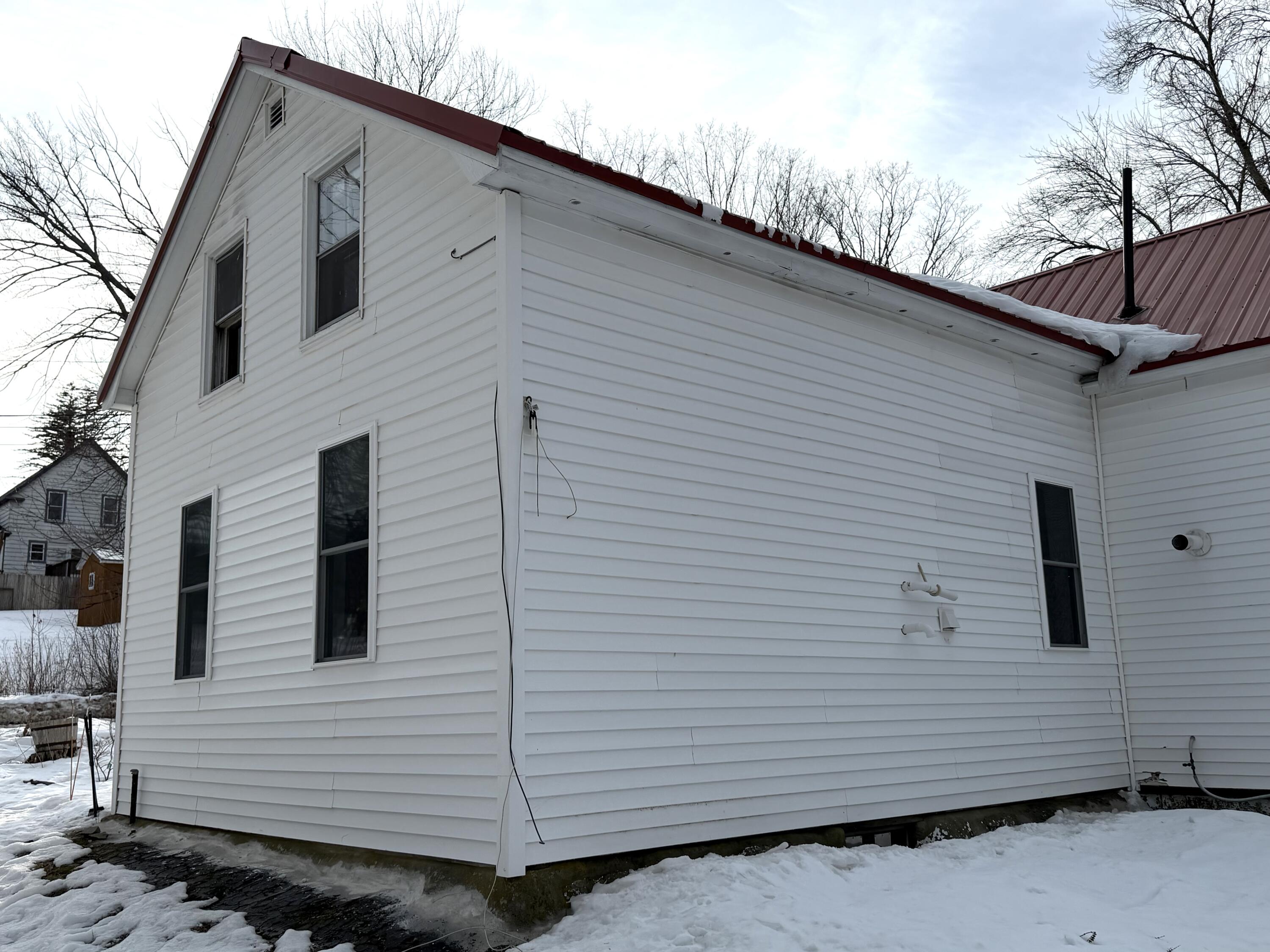 42 Howard Street Old Town, ME 04468 - Photo 8 of 66 8