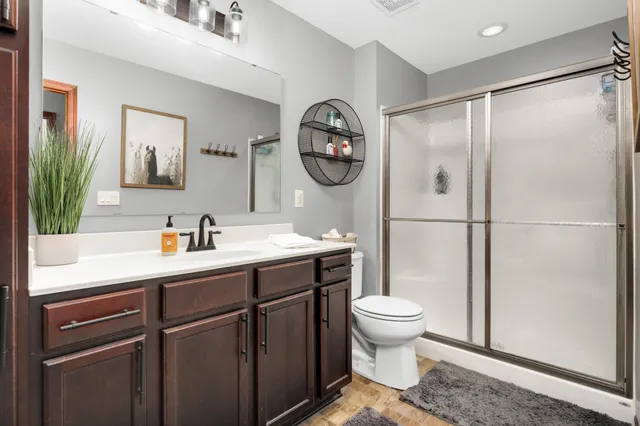 $464,900 | 696 Jutland Avenue, Shakopee, MN 55379