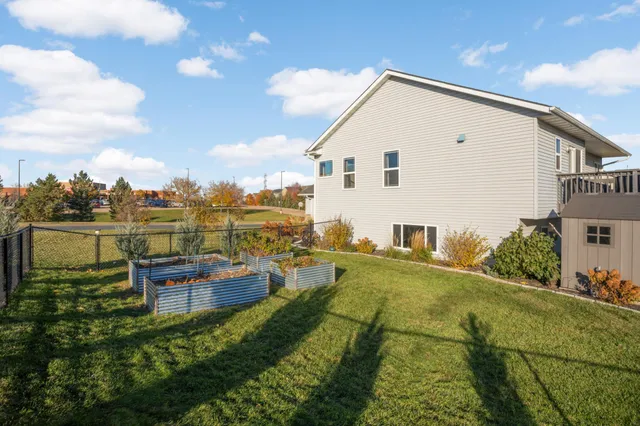 $464,900 | 696 Jutland Avenue, Shakopee, MN 55379