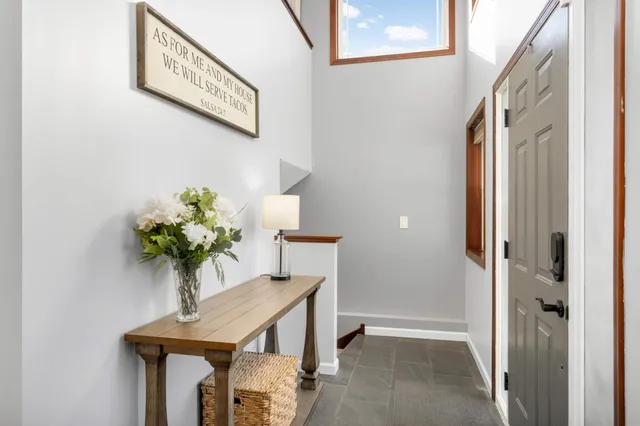 $464,900 | 696 Jutland Avenue, Shakopee, MN 55379