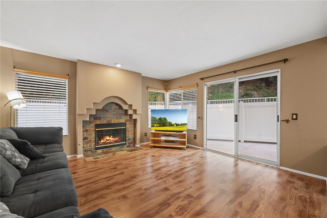 4279 San Ramon Drive Corona, CA 92882 - Photo 12 of 41