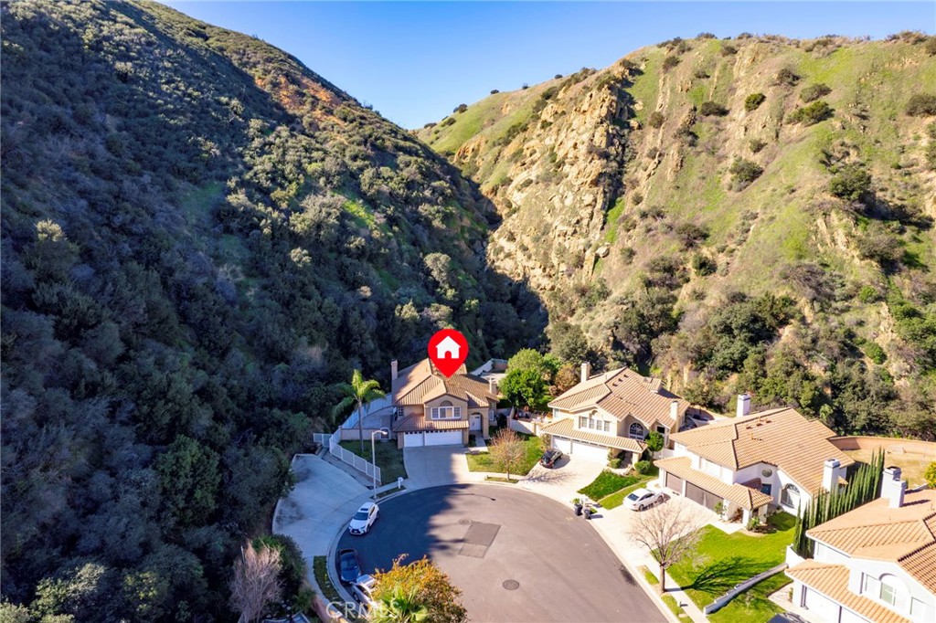 4279 San Ramon Drive Corona, CA 92882 - Photo 5 of 41