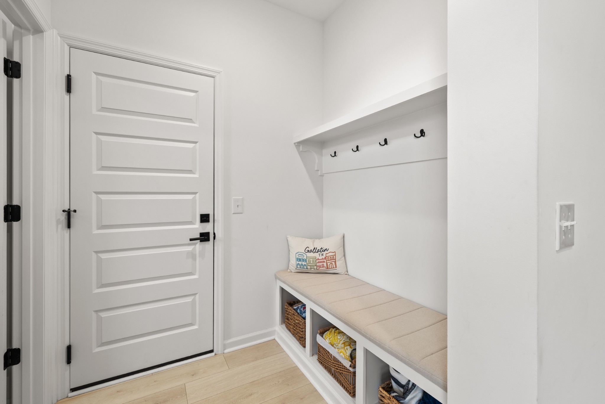 2104 Mackinac Bend Gallatin, TN 37066 - Photo 6 of 23 a view of utility room