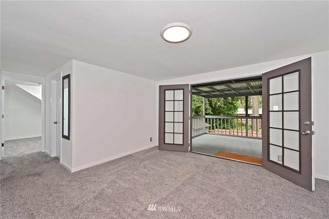 24202 3rd Place West Bothell, WA 98021 - Photo 18 of 31 Gallery Image 18