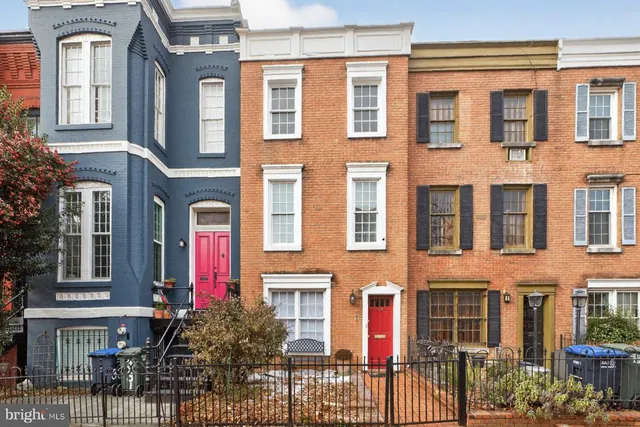 $4,000 | 329 1/2 6th Street Southeast, Unit B, Washington, DC 20003