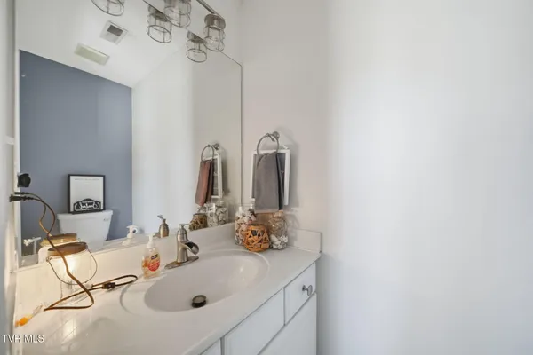 $239,900 | 807 Fain Avenue, Unit 807, Kingsport, TN 37660