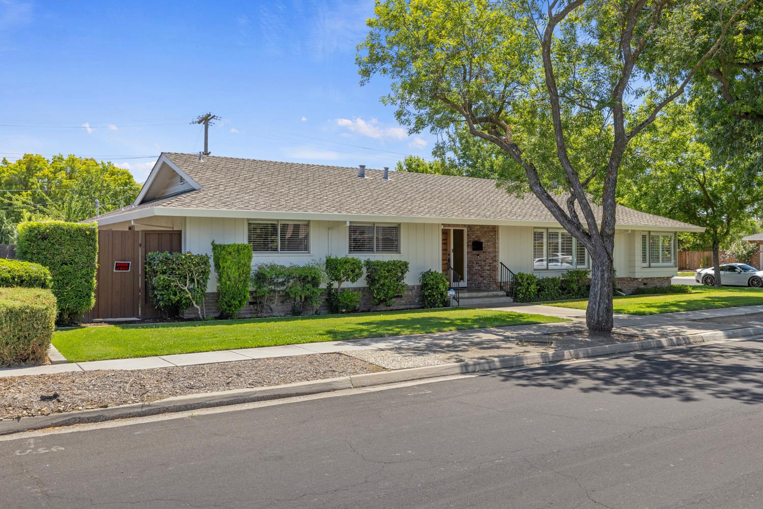 710 Leveland Lane Modesto, CA 95350 - Photo 4 of 59