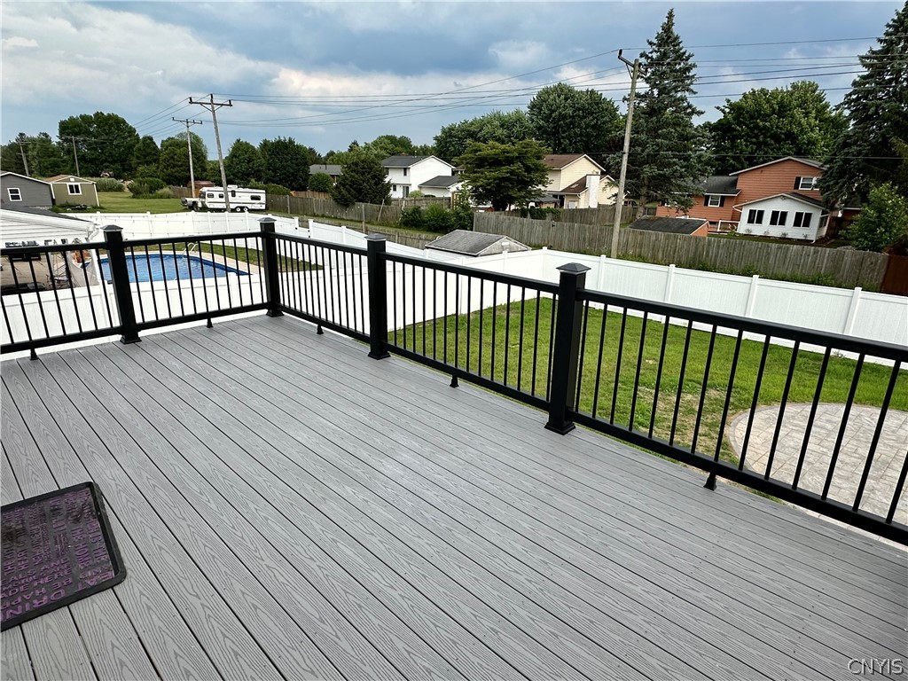 4961 Windgate Road Liverpool, NY 13088 - Photo 9 of 33