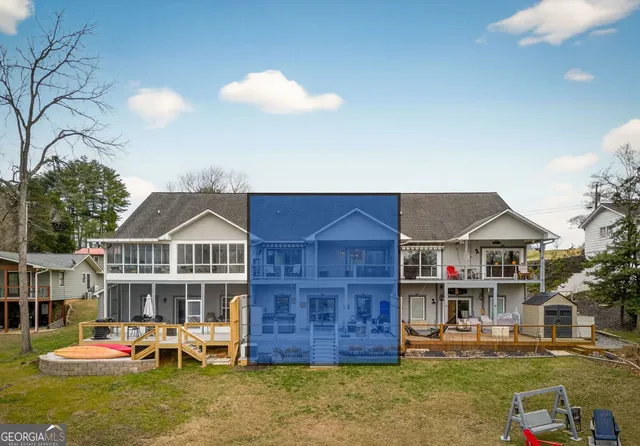 $849,900 | 209 North Berrong Street, Hiawassee, GA 30546