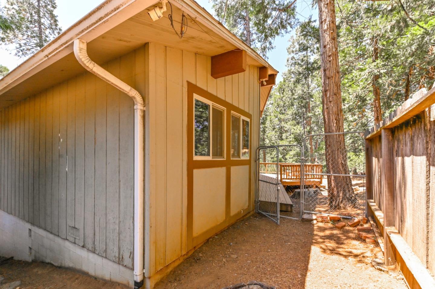 2320 Mustang Road Arnold, CA 95223 - Photo 30 of 33