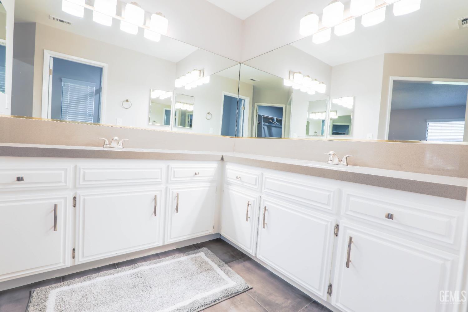 Undisclosed Address Bakersfield, CA 93313 - Photo 16 of 21