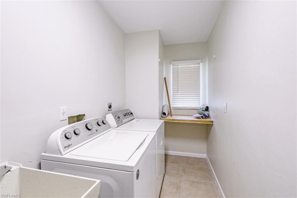 6581 Sable Ridge Lane Naples, FL 34109 - Photo 16 of 19 Laundry