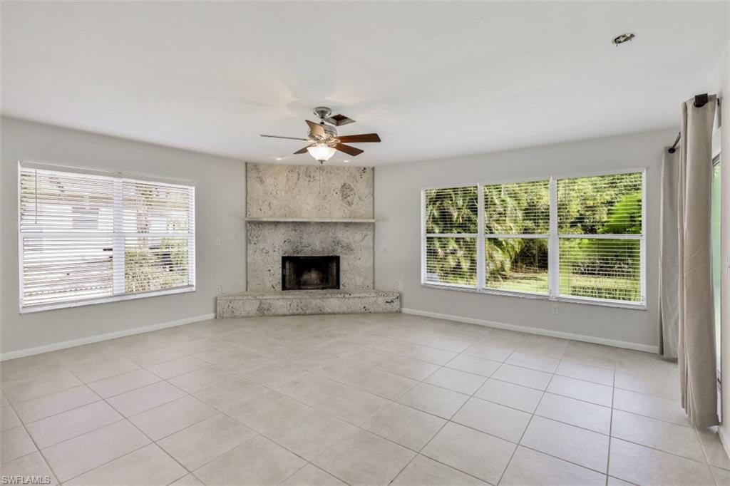 6581 Sable Ridge Lane Naples, FL 34109 - Photo 3 of 19 Family room
