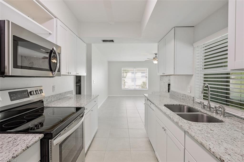 6581 Sable Ridge Lane Naples, FL 34109 - Photo 5 of 19 Kitchen