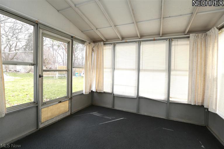 6549 Kenbridge Road Parma Heights, OH 44130 - Photo 13 of 21
