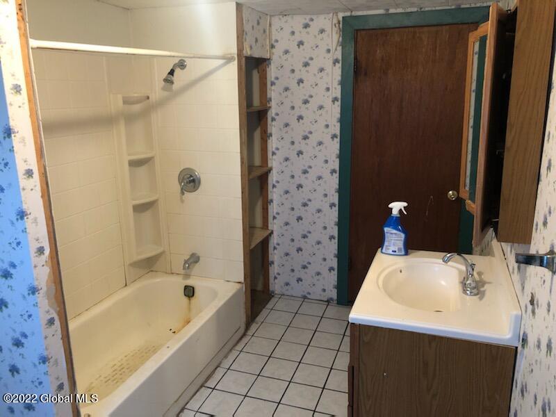 85 Fiddlers Elbow Road Greenwich, NY 12834 - Photo 9 of 23 IMG_2948