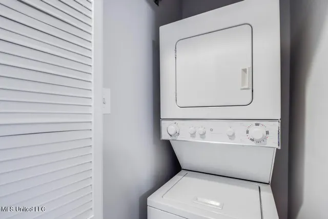 $129,900 | 1664 Beach Boulevard, Unit 78, Biloxi, MS 39531