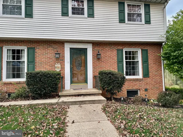 $409,900 | 167 Walter Road, York, PA 17402