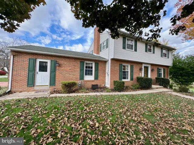 $409,900 | 167 Walter Road, York, PA 17402