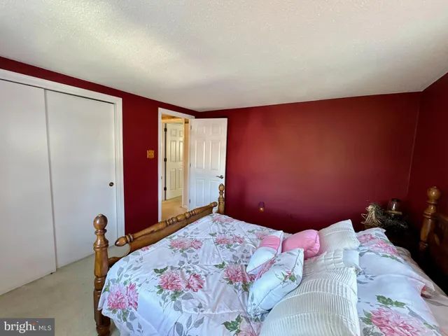 $409,900 | 167 Walter Road, York, PA 17402