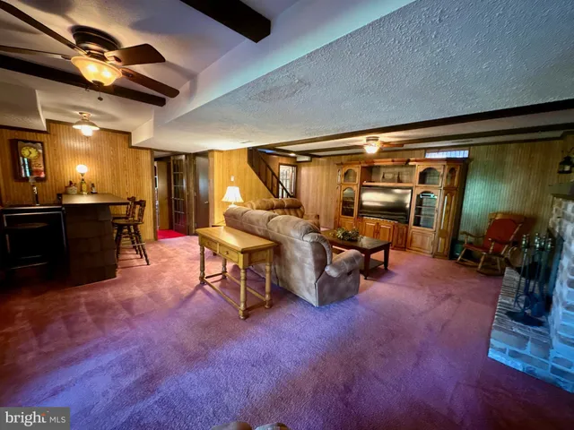 $409,900 | 167 Walter Road, York, PA 17402