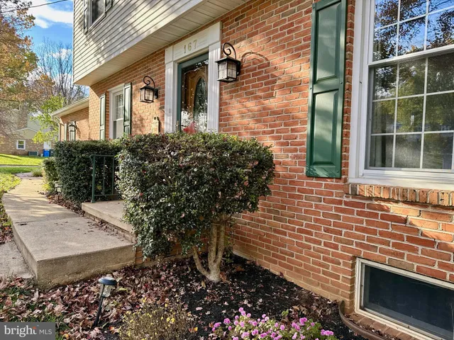 $409,900 | 167 Walter Road, York, PA 17402