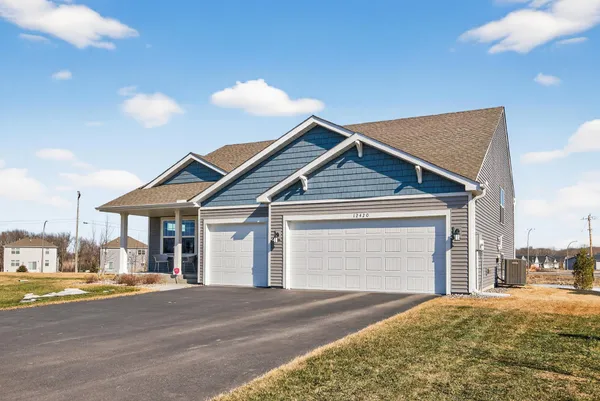 $489,000 | 12420 Amber Drive, Rogers, MN 55374