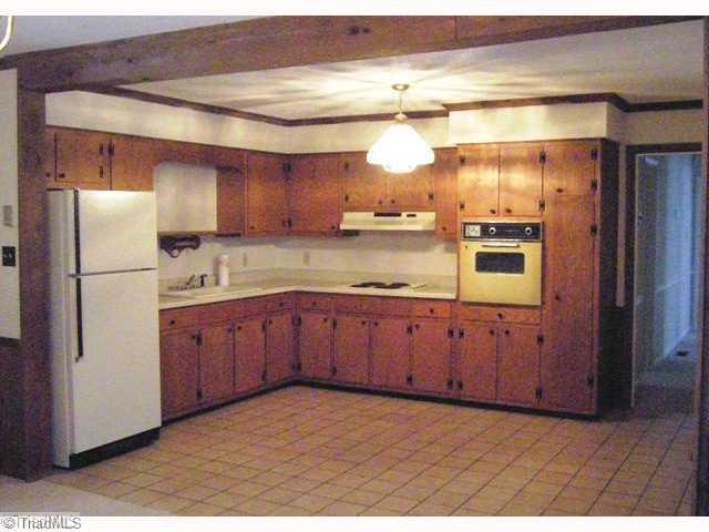 1796 Sandy Ridge Road Kernersville, NC 27284 - Photo 2 of 10 Kitchen. Abundant cabinets and workspace