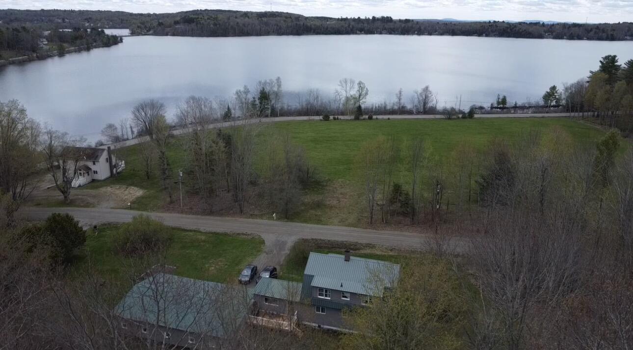 17 Old Pond Road Dexter, ME 04930 - Photo 4 of 100
