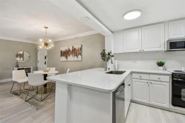 $254,000 | 36750 US Highway 19 North, Unit 20211, Palm Harbor, FL 34683