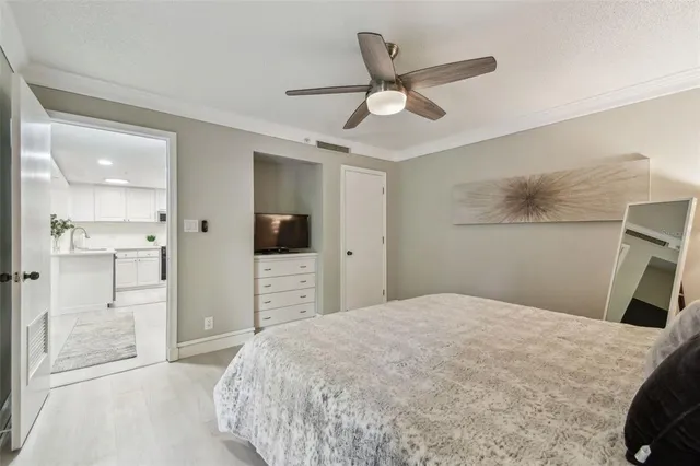 $254,000 | 36750 US Highway 19 North, Unit 20211, Palm Harbor, FL 34683