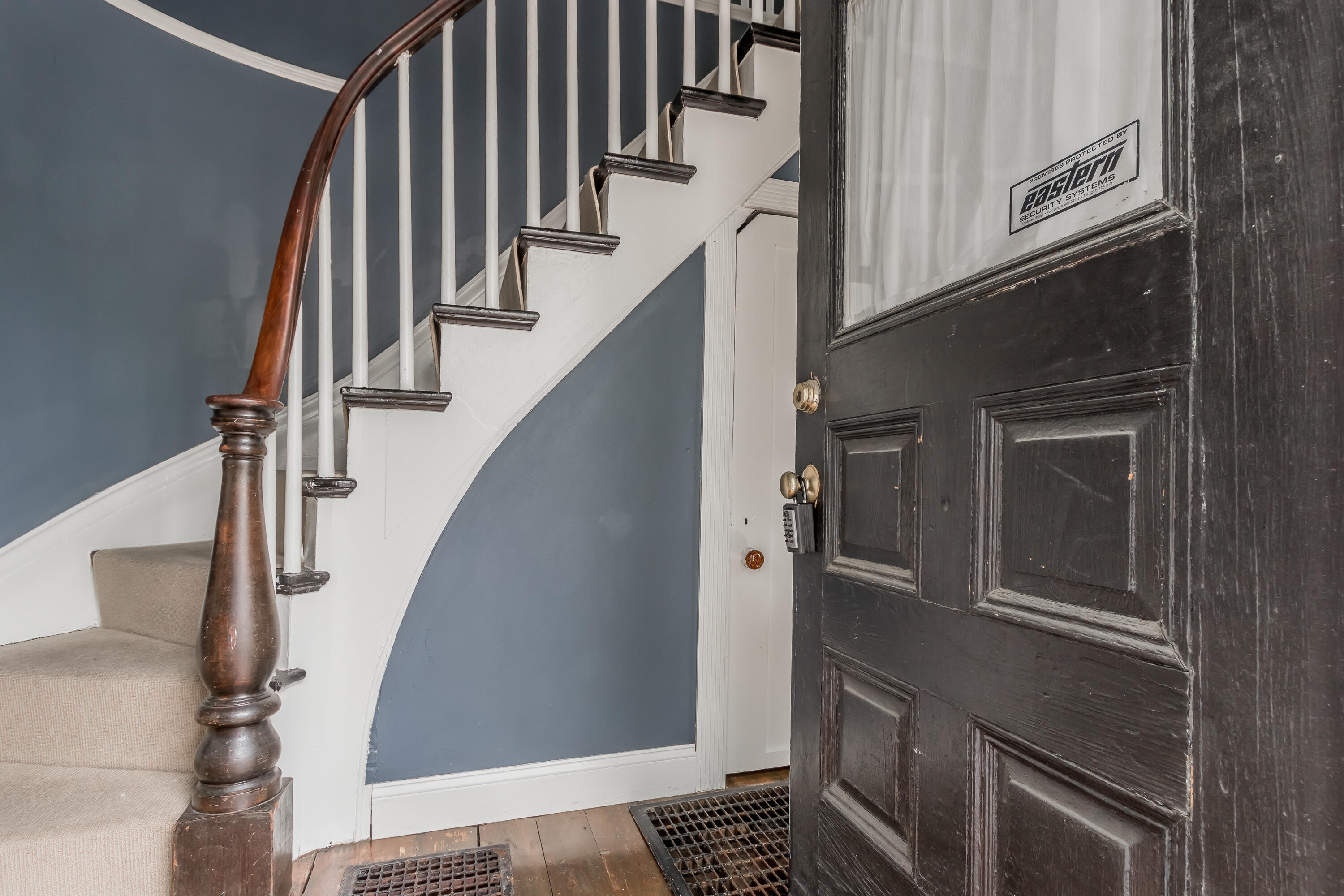 24 Hanover Street, Unit A Portland, ME 04101 - Photo 57 of 62 20210528EG-72057