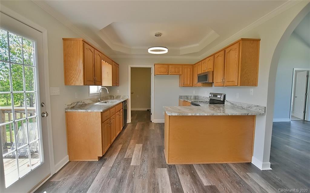 555 Windy Hill Road York, SC 29745 - Photo 9 of 25
