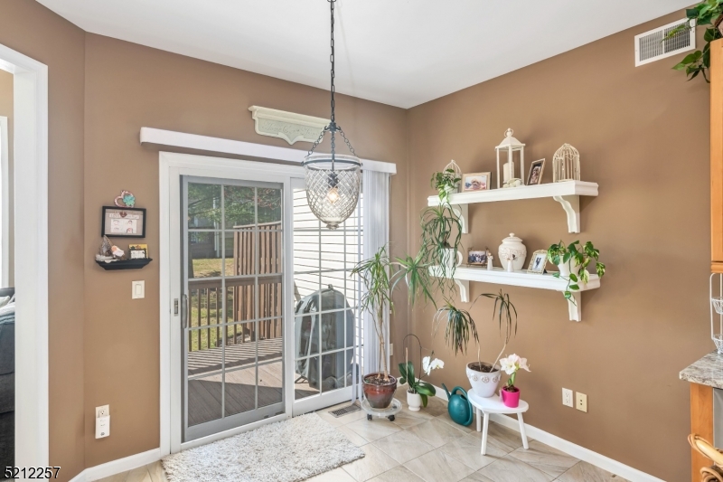 9 O'Connor Circle West Orange, NJ 07052 - Photo 14 of 29