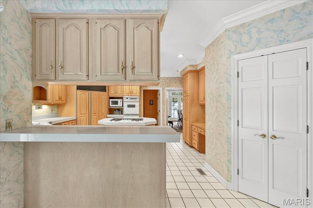 10444 Litzsinger Road St. Louis, MO 63131 - Photo 23 of 57