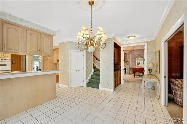 $2,000,000 | 10444 Litzsinger Road, St. Louis, MO 63131