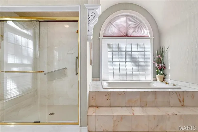 $2,000,000 | 10444 Litzsinger Road, St. Louis, MO 63131