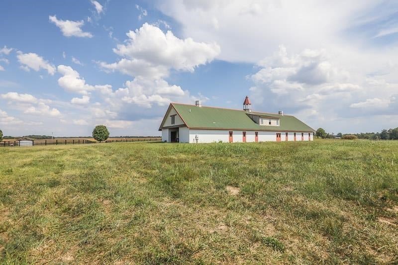3431 Morgantown Road Franklin, KY 42134 - Photo 22 of 62 Gallery Image 22