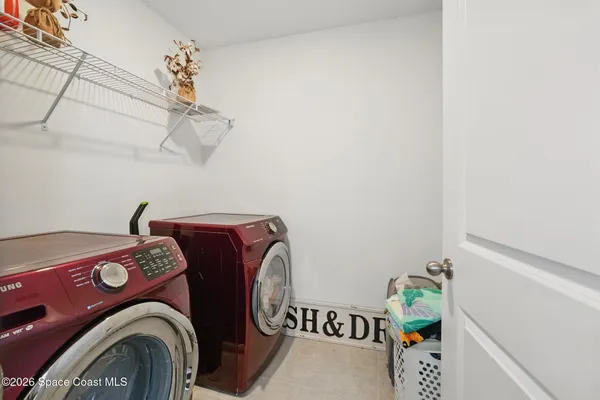 $359,000 | 2024 Hemingway Circle, Groveland, FL 34736
