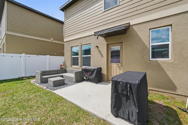 $359,000 | 2024 Hemingway Circle, Groveland, FL 34736