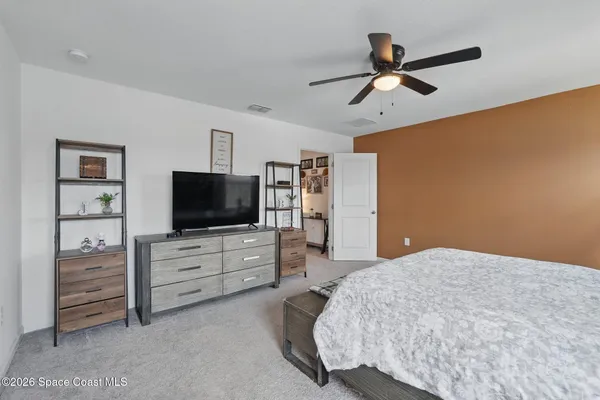 $359,000 | 2024 Hemingway Circle, Groveland, FL 34736