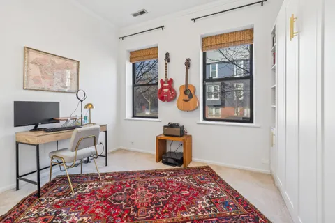 $625,000 | 2427 North Seminary Avenue, Unit 1, Chicago, IL 60614