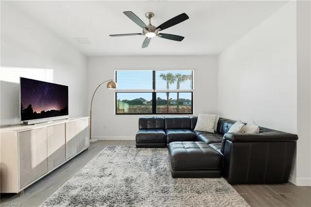 $4,500 | 18579 Ives Drive, Estero, FL 33928