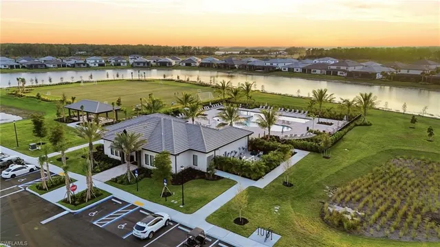 $4,500 | 18579 Ives Drive, Estero, FL 33928