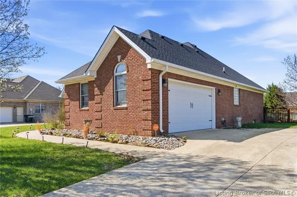 $494,500 | 6713 Liberty Drive, Charlestown, IN 47111