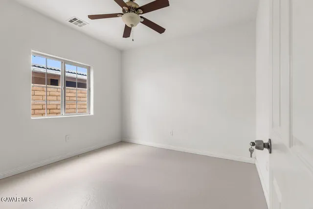 $299,900 | 20552 Verde Vista Parkway, California City, CA 93505