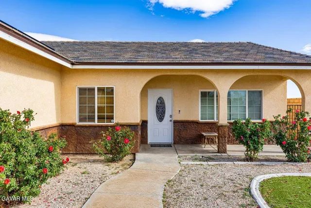$299,900 | 20552 Verde Vista Parkway, California City, CA 93505