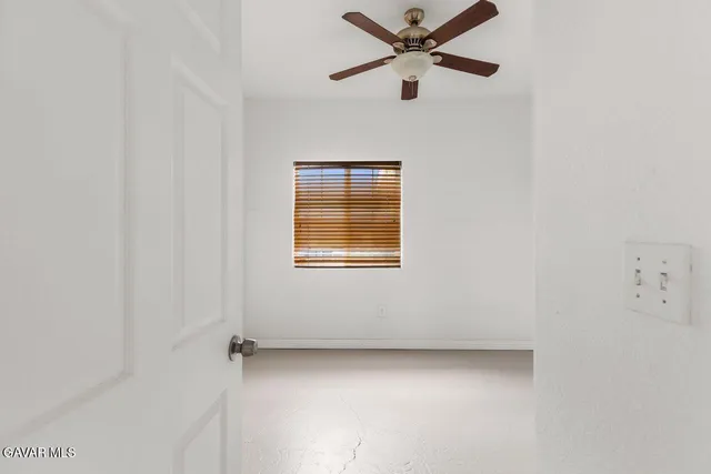 $299,900 | 20552 Verde Vista Parkway, California City, CA 93505