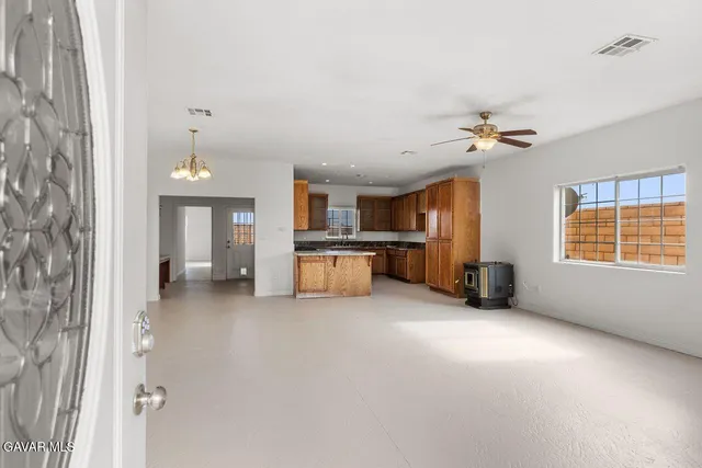 $299,900 | 20552 Verde Vista Parkway, California City, CA 93505